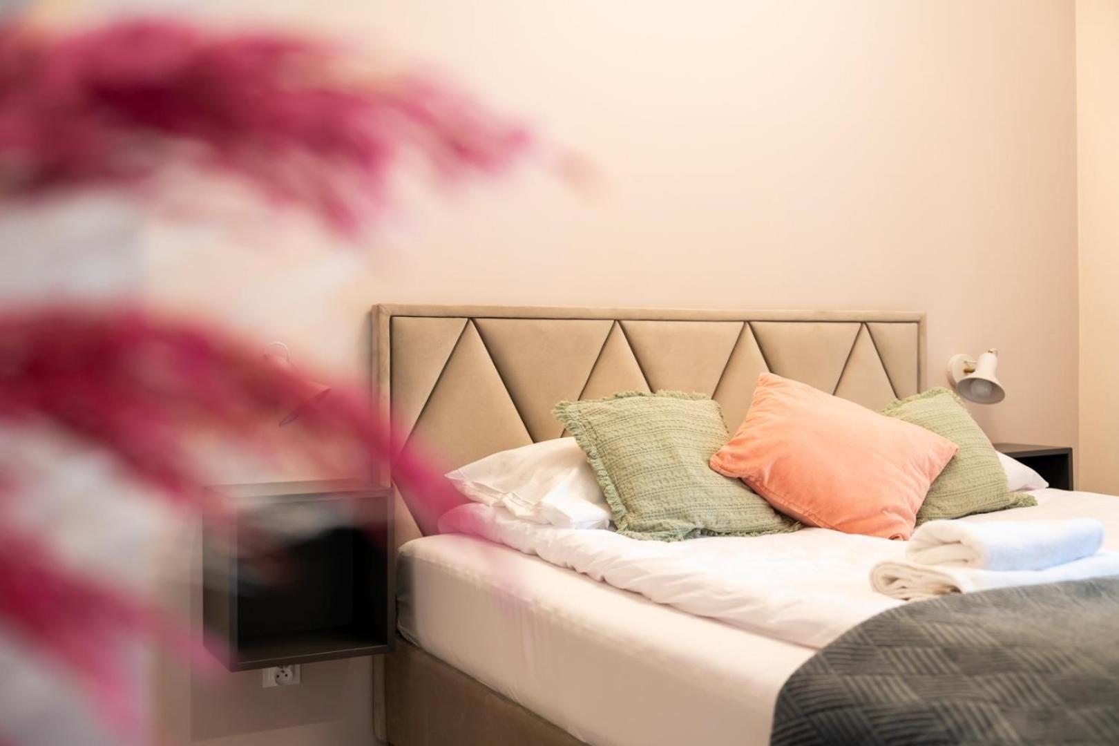 Apartament Smile - Z Prywatnym Monitorowanym Parkingiem By Spaceapart Jelenia Góra Eksteriør bilde