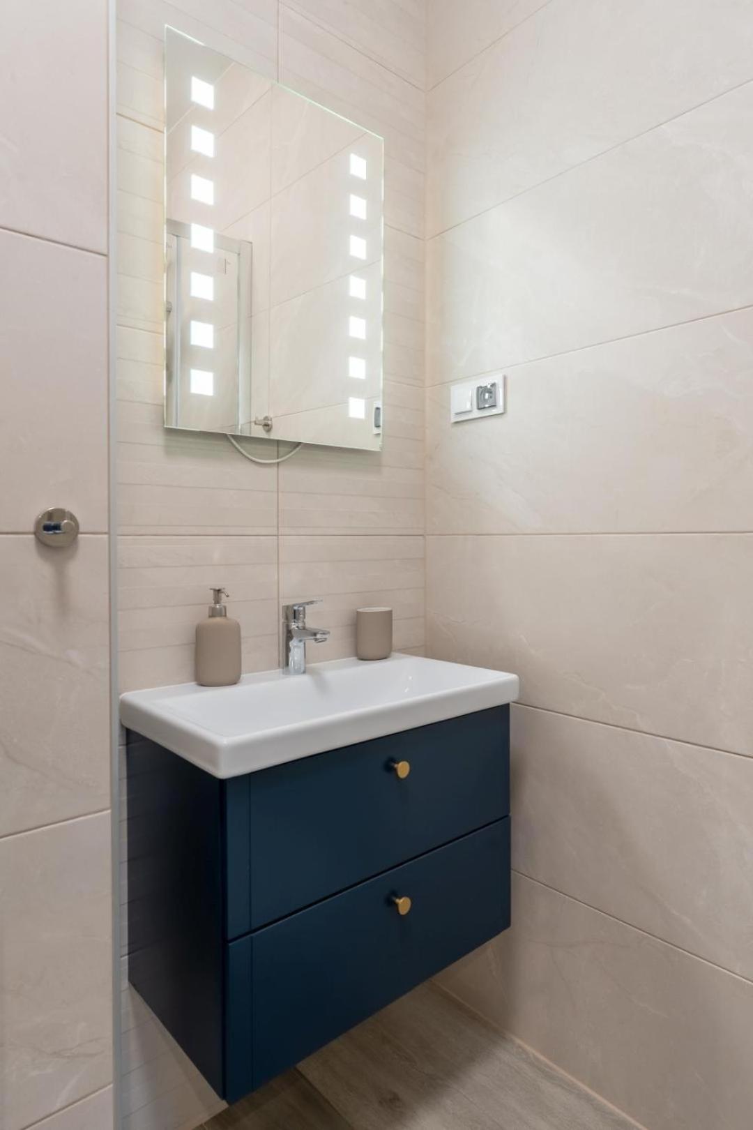 Apartament Smile - Z Prywatnym Monitorowanym Parkingiem By Spaceapart Jelenia Góra Eksteriør bilde